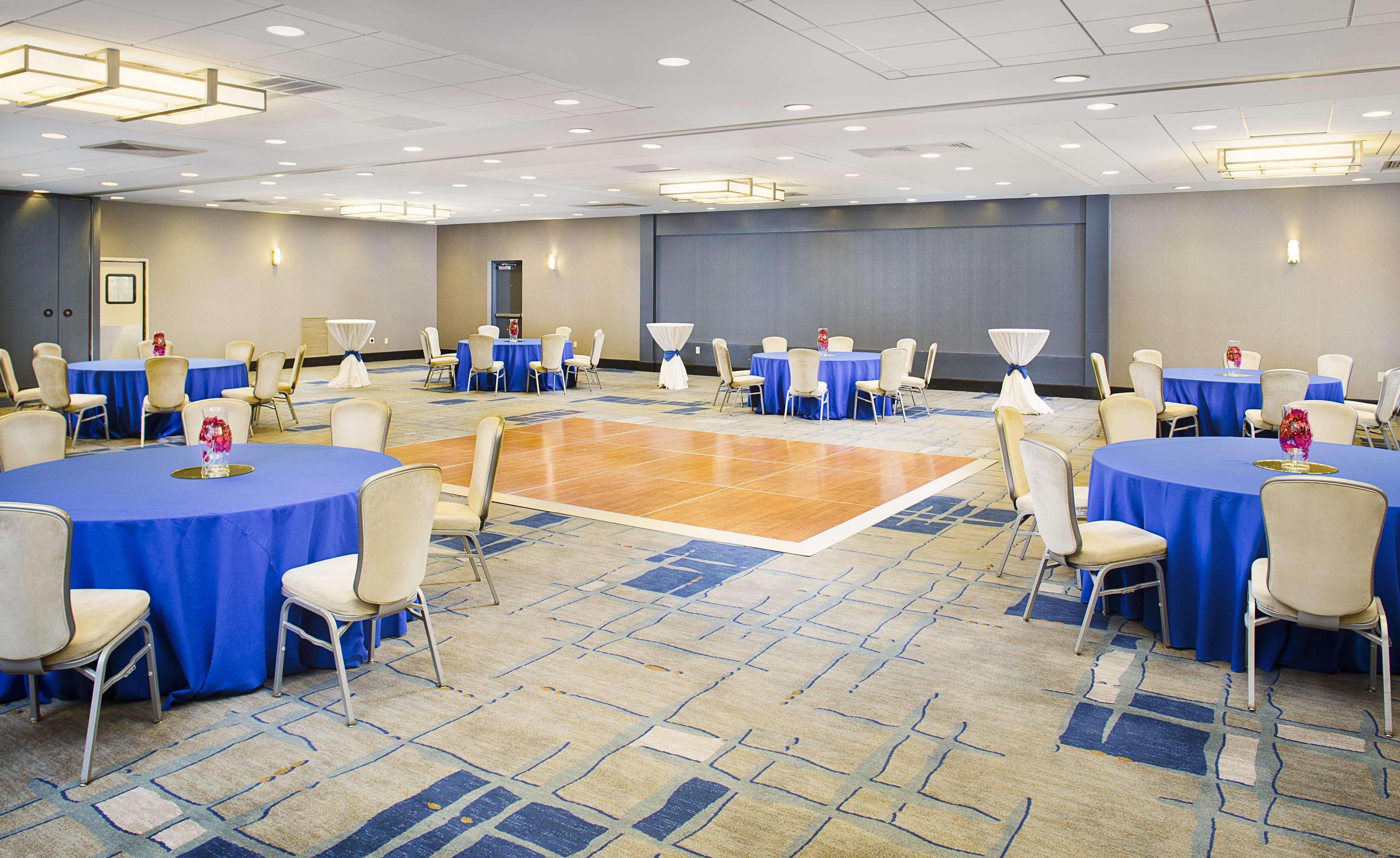 Doubletree By Hilton Baltimore - BWI Airport Линтикъм Екстериор снимка