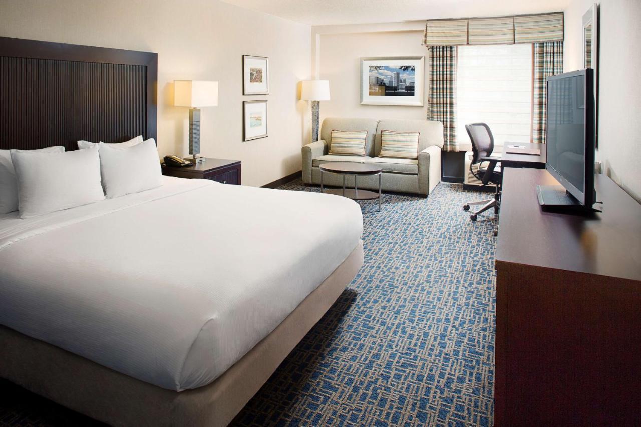 Doubletree By Hilton Baltimore - BWI Airport Линтикъм Екстериор снимка