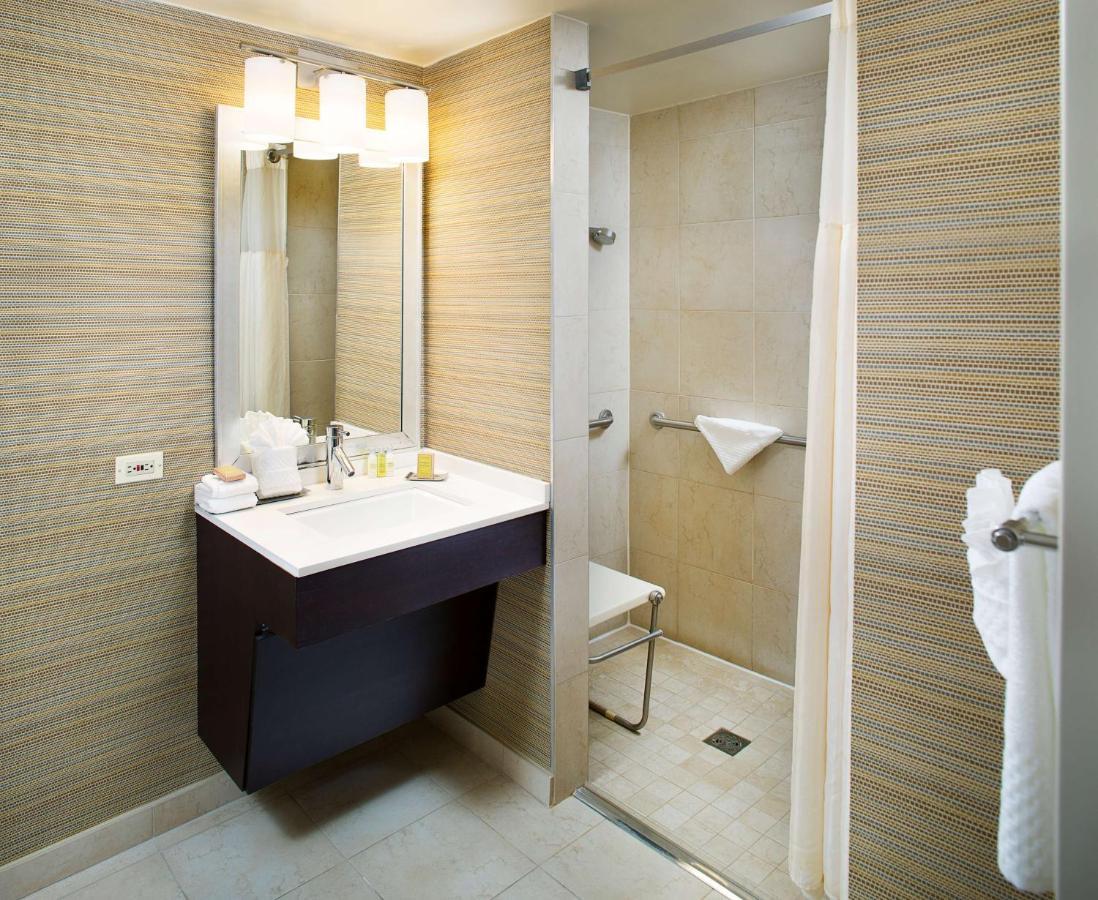Doubletree By Hilton Baltimore - BWI Airport Линтикъм Екстериор снимка